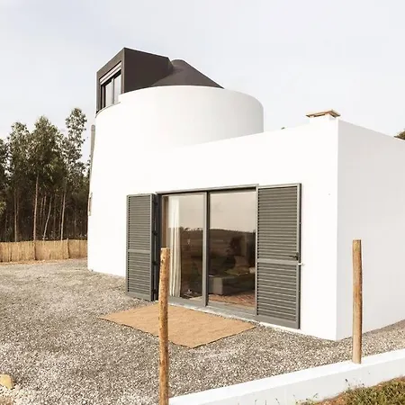 Lejlighed O Moinho 98 - Romantic Windmill With Sea Views